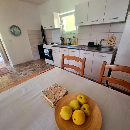 Ferienhaus Vikendica Uma Bihać